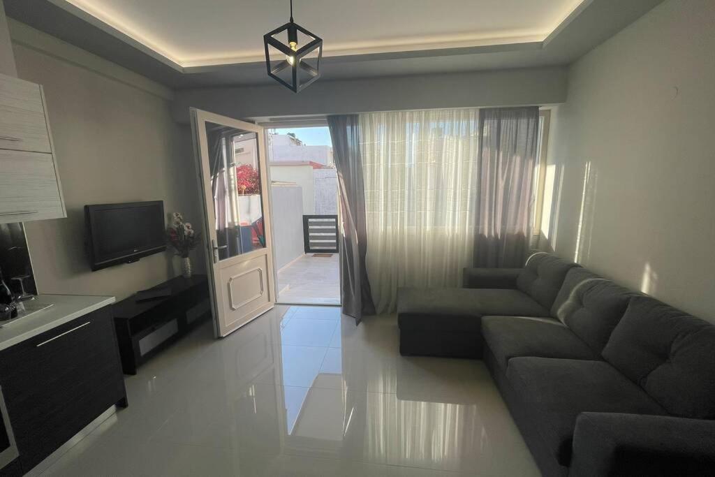Maxim Deluxe Apartment Nea Alikarnassos Exterior photo